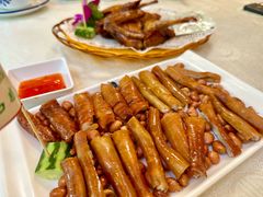 -津津菜馆(绝没分店)