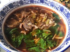 經典三寶牛肉麵-台湾牛牛肉面(太麻里总店)