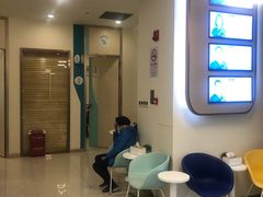 -维乐口腔(美维云门诊陆家嘴店)