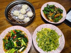 -佬牌火辣辣衢州特色菜(皇冠总店)