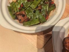 -八府香鸭·啫啫煲(华山路店)