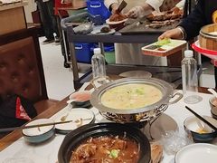 -梅利汴京烤鸭•开封豫菜地标店(东大街店)