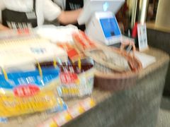 -秋林·里道斯(西七道街店)