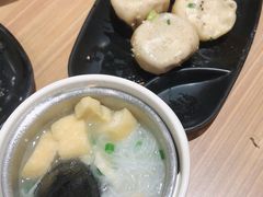 -小杨生煎(金山百联购物中心3楼店)