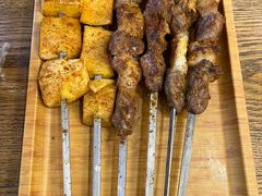 -乡村馕坑肉·烧烤·新疆菜·本地人更爱吃(阿勒泰首店)