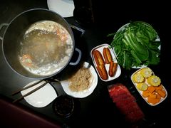 -九万士多港式海鲜粥底火锅(回龙观店)