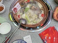 -阿婆情腊排骨火锅(金虹路店)