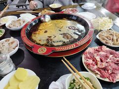 -李德富老街牛杂火锅(抚琴街店)