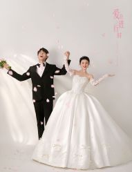 -雅云婚纱摄影工作室旗舰店