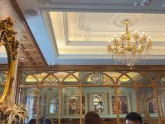 -秘密旅行Bonjour(黑金冠 江南西店)