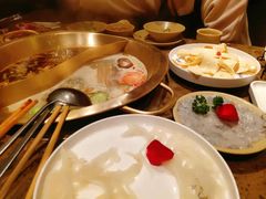 -小龙坎火锅(湖滨银泰in77店)