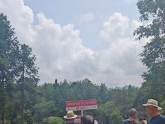 -梭布垭石林景区