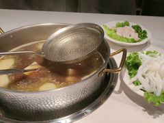 -犇鼎牛潮汕牛肉火锅(新辰里学清路店)