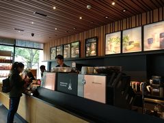 -星巴克(美丽华花园店)