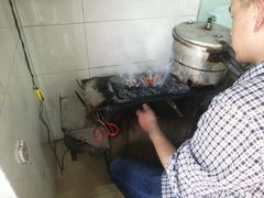 -张四烤羊肉(西藏自治区拉萨市丹杰林巷店)