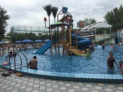 -青年湖公园水上世界