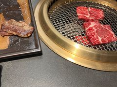 -铭牛烧肉·和牛海鲜自助(高新月牙湖店)