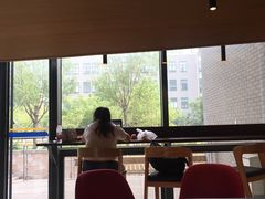 -麦隆咖啡(北大店)