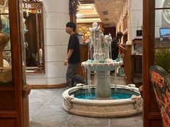 -秘密旅行Bonjour(黑金冠 江南西店)