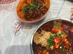 -大芊金重庆串串火锅(南京路店)