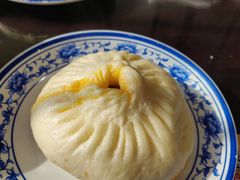 蟹黄包-九炉分座(个园店)