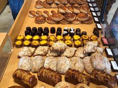 -LANLIZI BAKERY(COSMO店)