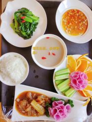 -莲芯花月子会所