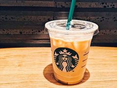 -星巴克(南通如皋文峰大世界店)