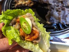 精品牛五花-唯成•韩国炭火烤肉 유성고기