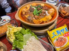 -沙胆彪炭炉牛杂煲(上海日月光广场店)