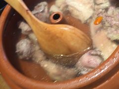 -云海肴·汽锅鸡·云南代表菜(天山百盛优客店)