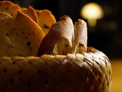 餐前面包Bread-Golden Lily河内巴黎法越料理餐厅(建国西路店)