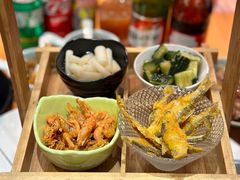 -莲餐厅·湖北菜·潜江小龙虾店(愚园路店)