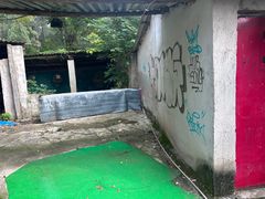 -东湖小天池真人CS彩弹野战基地