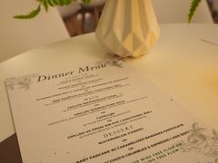 -Oasis Bar & Grill
