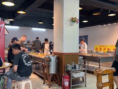 -食里香自助快餐(香槟小镇店)