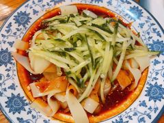 -柴窝堡22号辣子鸡·传承新疆菜