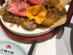 -江城小馆陕南妈妈菜·全球旅行餐厅(钟楼店)