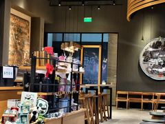 -星巴克臻选(成都环球乐天店)