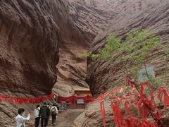 -天山神秘大峡谷