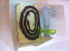 白巧克力瑞士卷-Awfully Chocolate(来福士广场店)