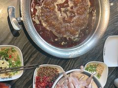 -老船舫·现做活鲜鱼馆(东郊记忆店)