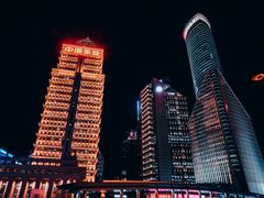 -陆家嘴空中步行连廊