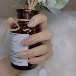 -ZX·美睫设计师汇聚店