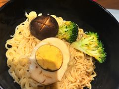 -肥仔文澳门猪骨煲(南京西路店)