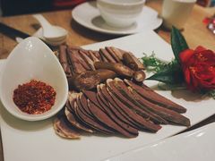 -乐领拈花溪·林涧食韵