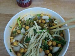 -江三王记牛杂馆(总店)