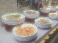 -新艺自助美食城(中山路店)