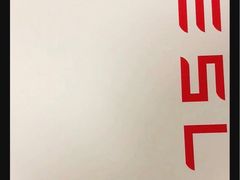 -TESLA 特斯拉(上海太古汇体验店)
