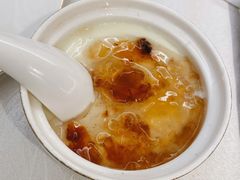 养颜桃胶双皮奶-十二粤味·顺德菜·烧鹅点心(五四广场店)